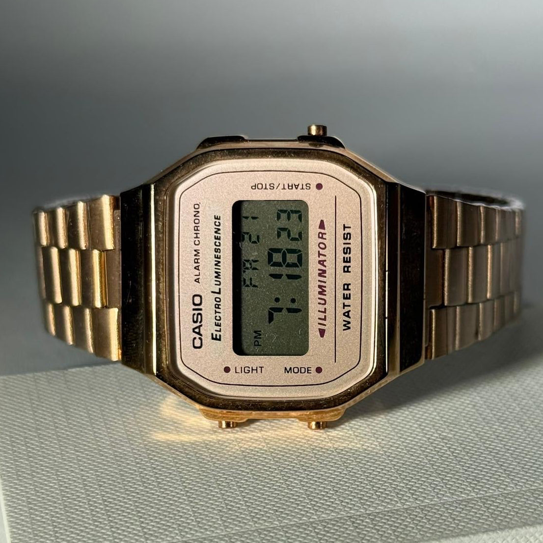 CASIO  VINTAGE 3290 /ROSE GOLD