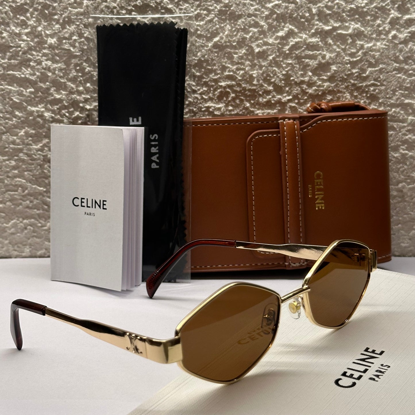 CELINE TRIOMPHE