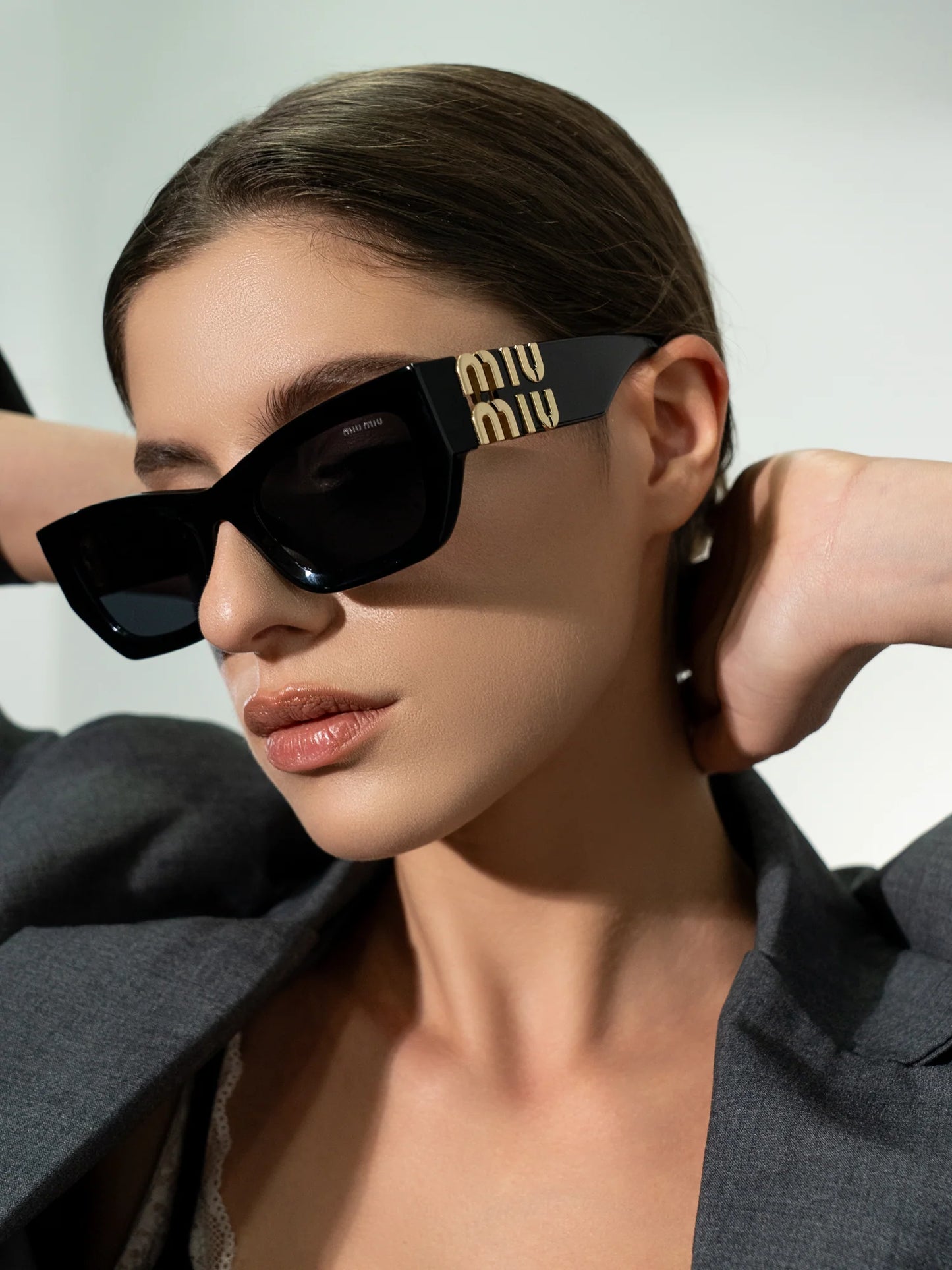 MIU MIU MU 09WS