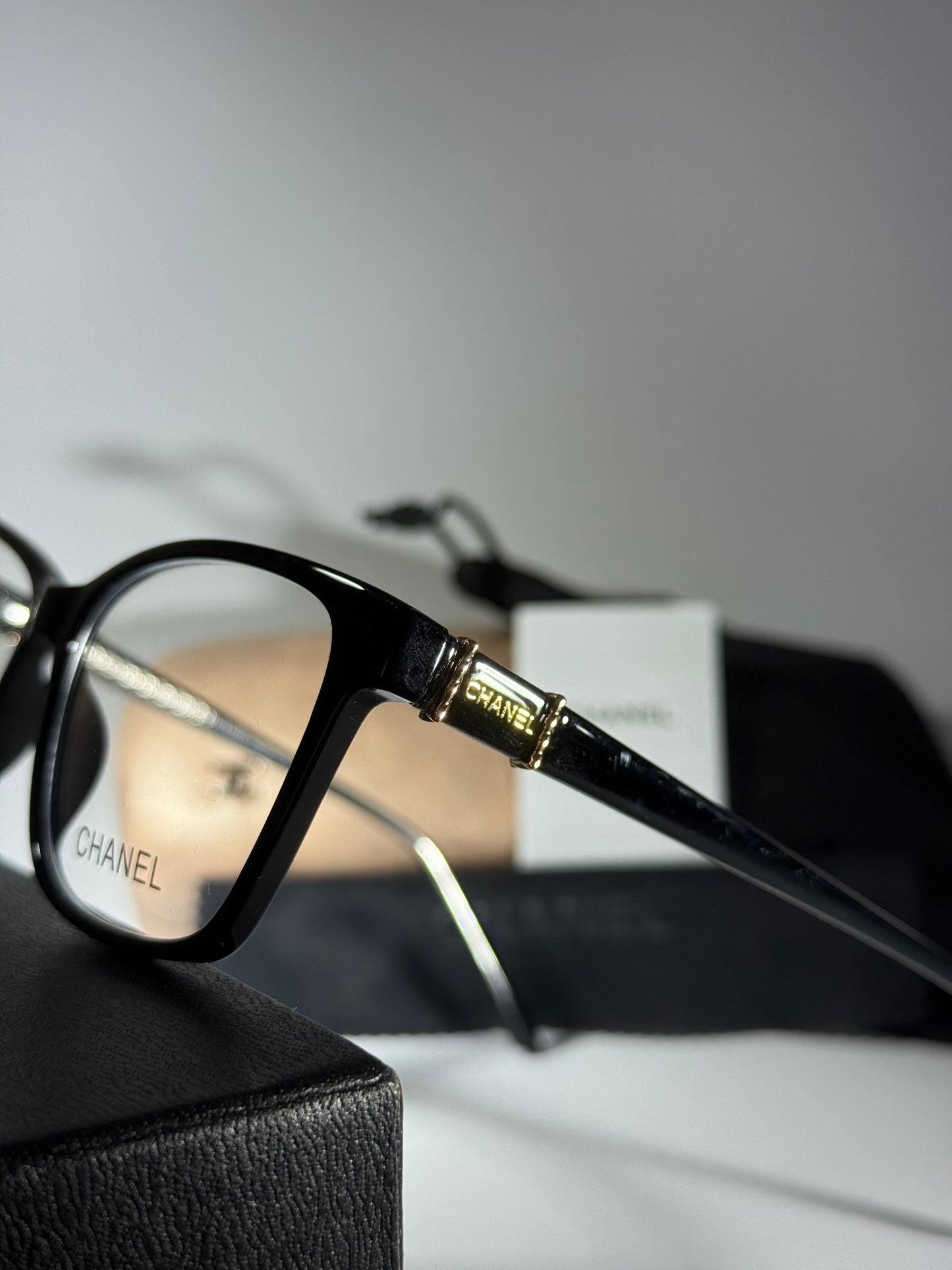 CHANEL CC501