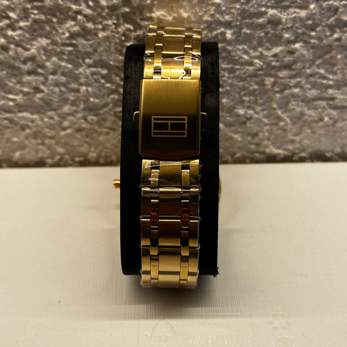 TOMMY HILFIGER 1782 / GOLD