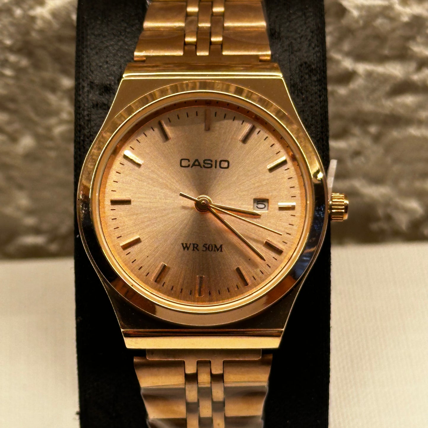 CASIO 4393 ROSE GOLD