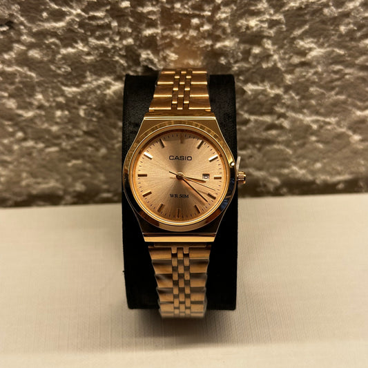 CASIO 4393 ROSE GOLD