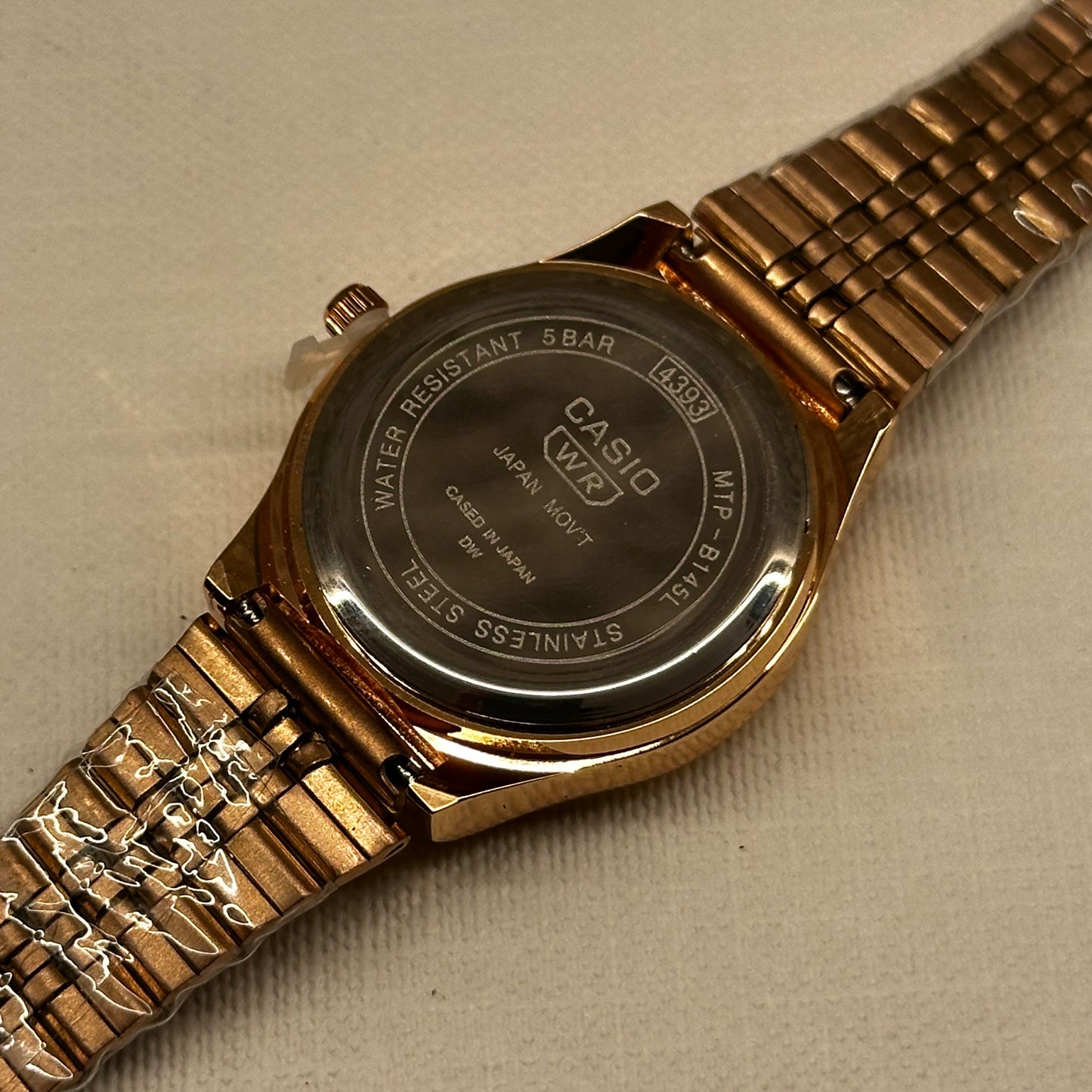CASIO 4393 ROSE GOLD
