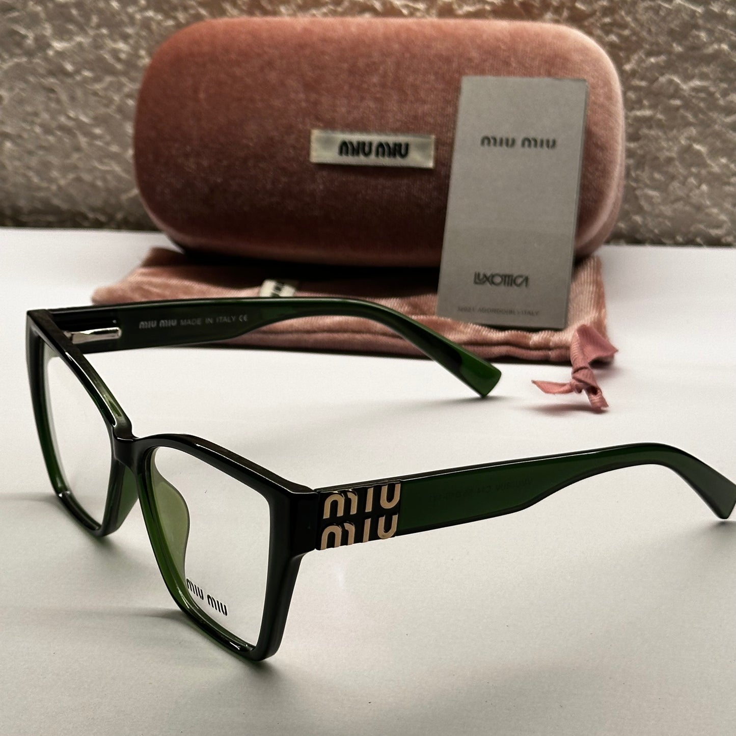 MIU MIU MU05 - ARMAZON