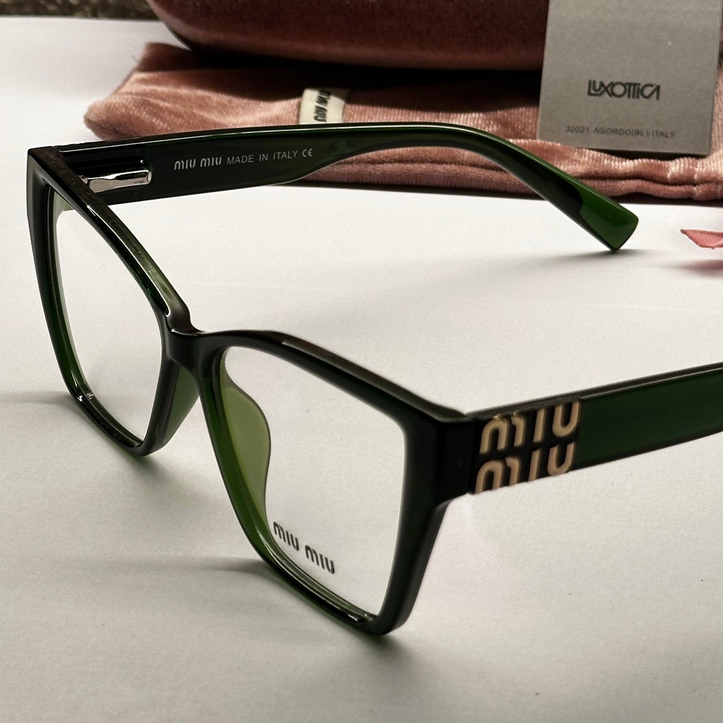 MIU MIU MU05 - ARMAZON